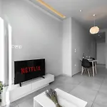 Апартаменты Penthouse Apartments, The Luxury *