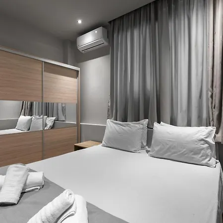 Penthouse Apartments, The Luxury 아파트 *