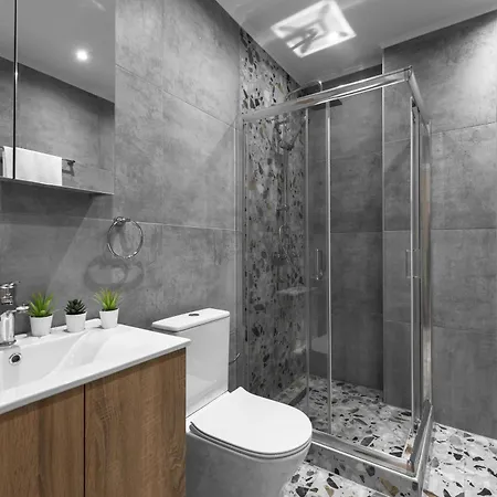 Penthouse Apartments, The Luxury 아파트