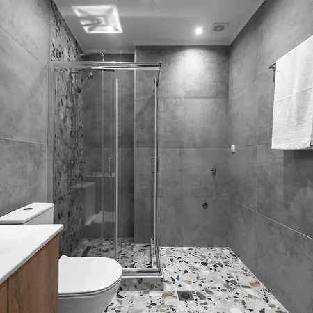 아파트 Penthouse Apartments, The Luxury